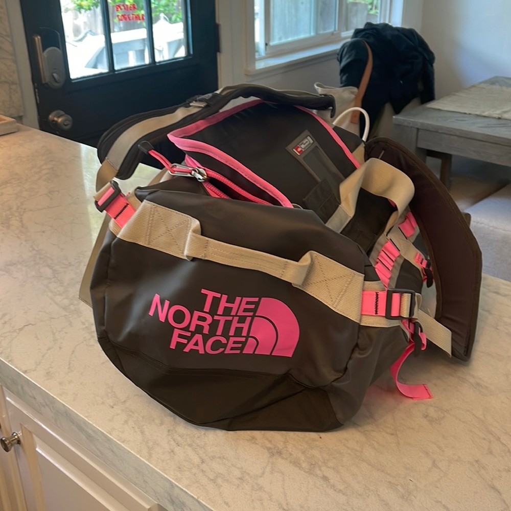 North Face Base Camp duffle bay-like new! Neon pink and grey combo-rare!